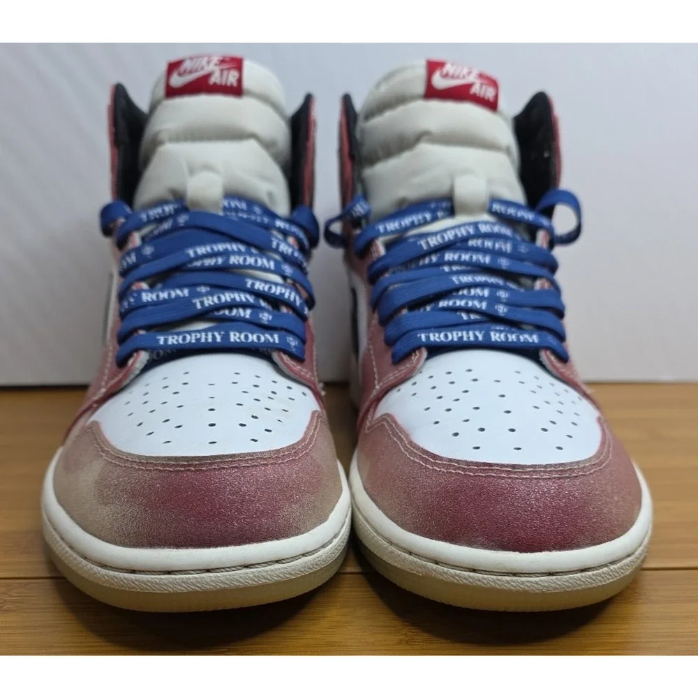 Jordan 1 Retro High OG SP Friends and Family x Trophy Room Chicago Size 12 #8899